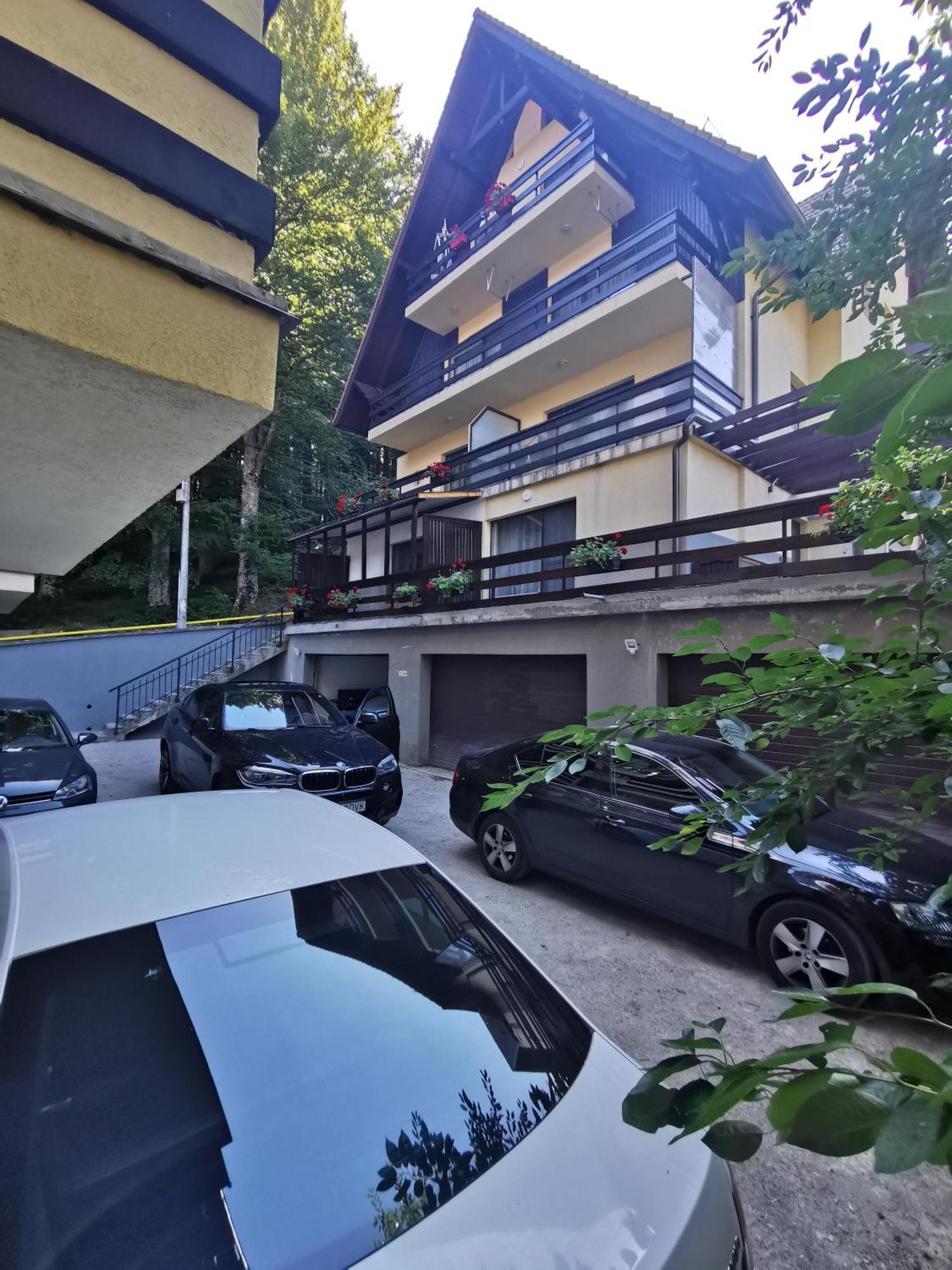 Apartament Kalinderu K1 Buşteni Exterior foto