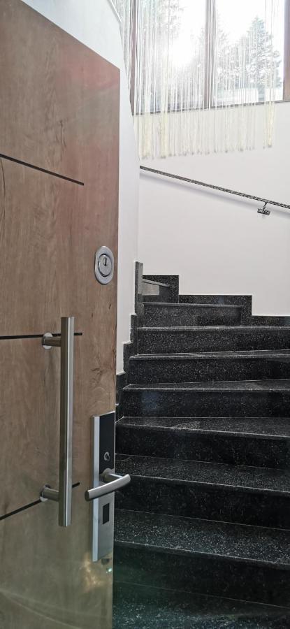 Apartament Kalinderu K1 Buşteni Exterior foto